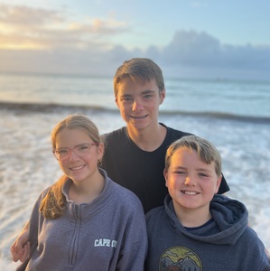 Fundraising Page: Lukas, Holly, and Ben Marshall